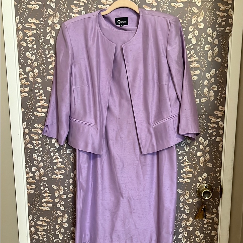Elegant Women's Lavender Blazer & Dress Set
